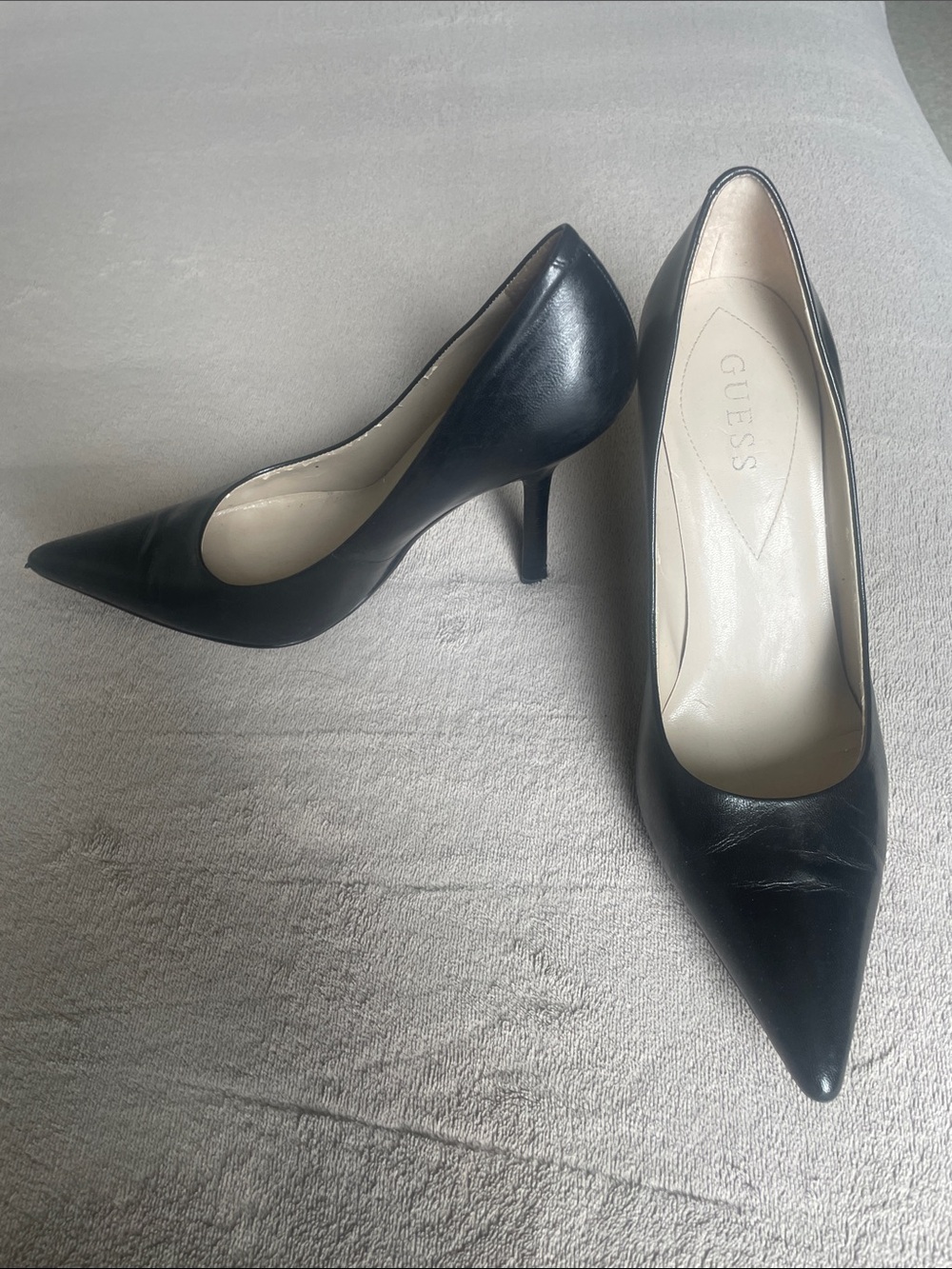 GUESS Black Pointed Toe Stiletto Pumps